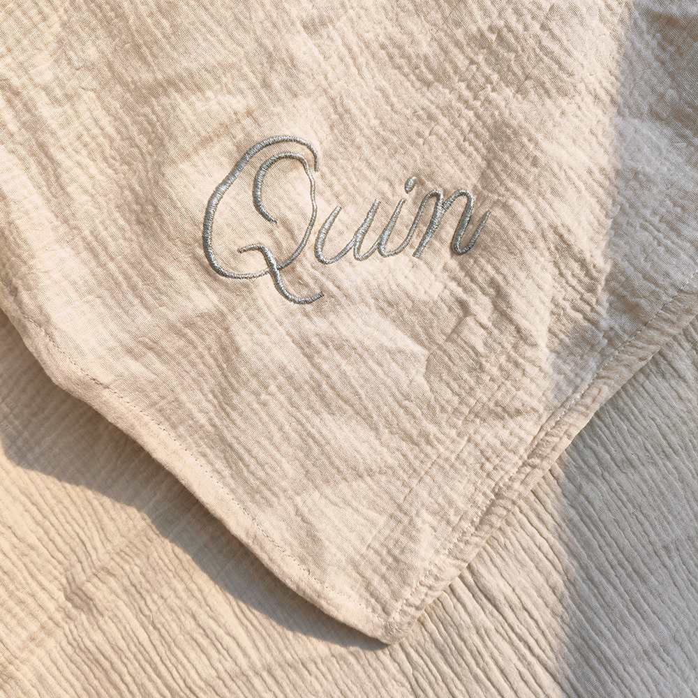Personalized Name Embroidered  - Swaddle Blanket Muslin reseña y precio