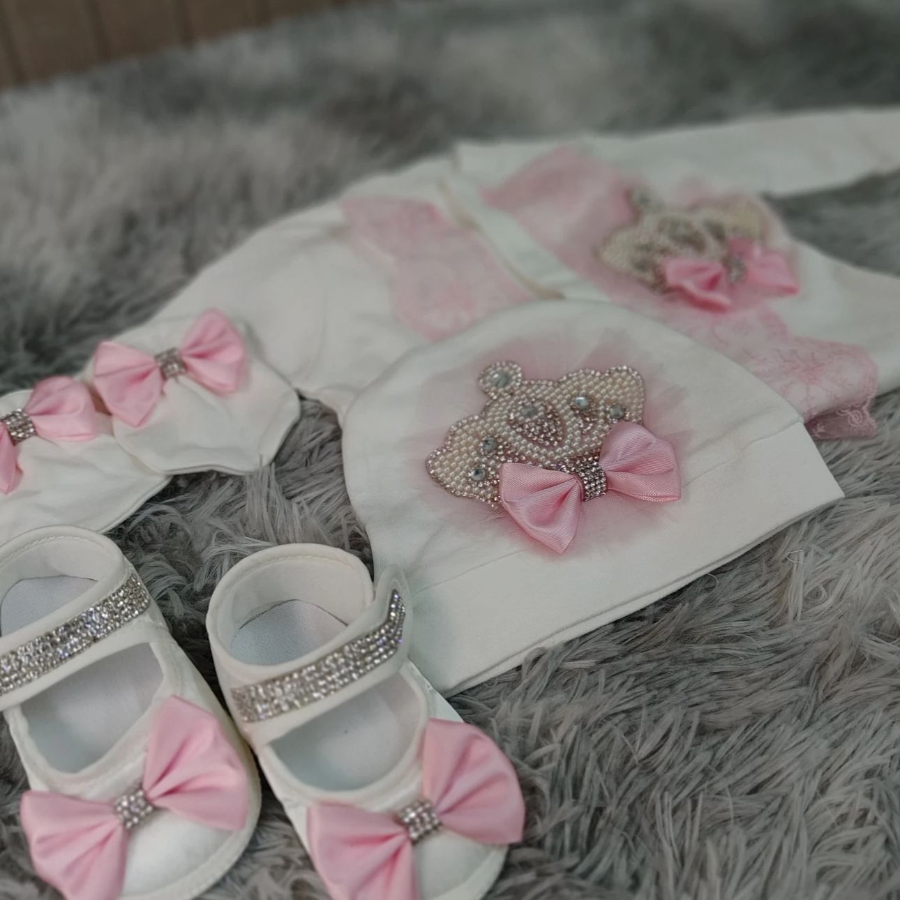 Welcome Home Baby Romper Mitte - Baby Nursery Pink reseña y precio