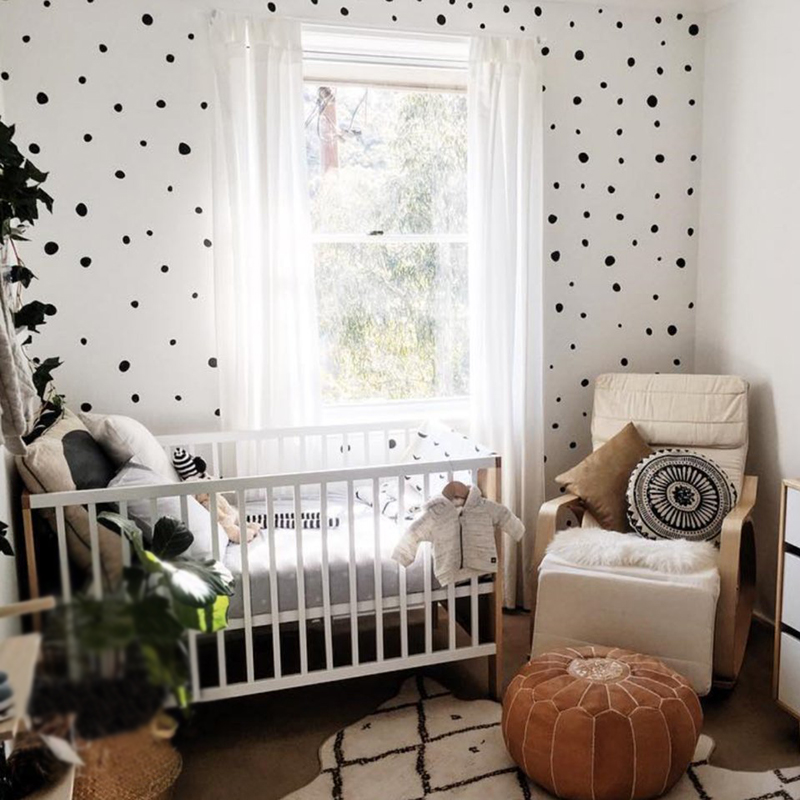 MINI Hand Drawn Polka Dots Wal - Baby Nursery Modern reseña y precio