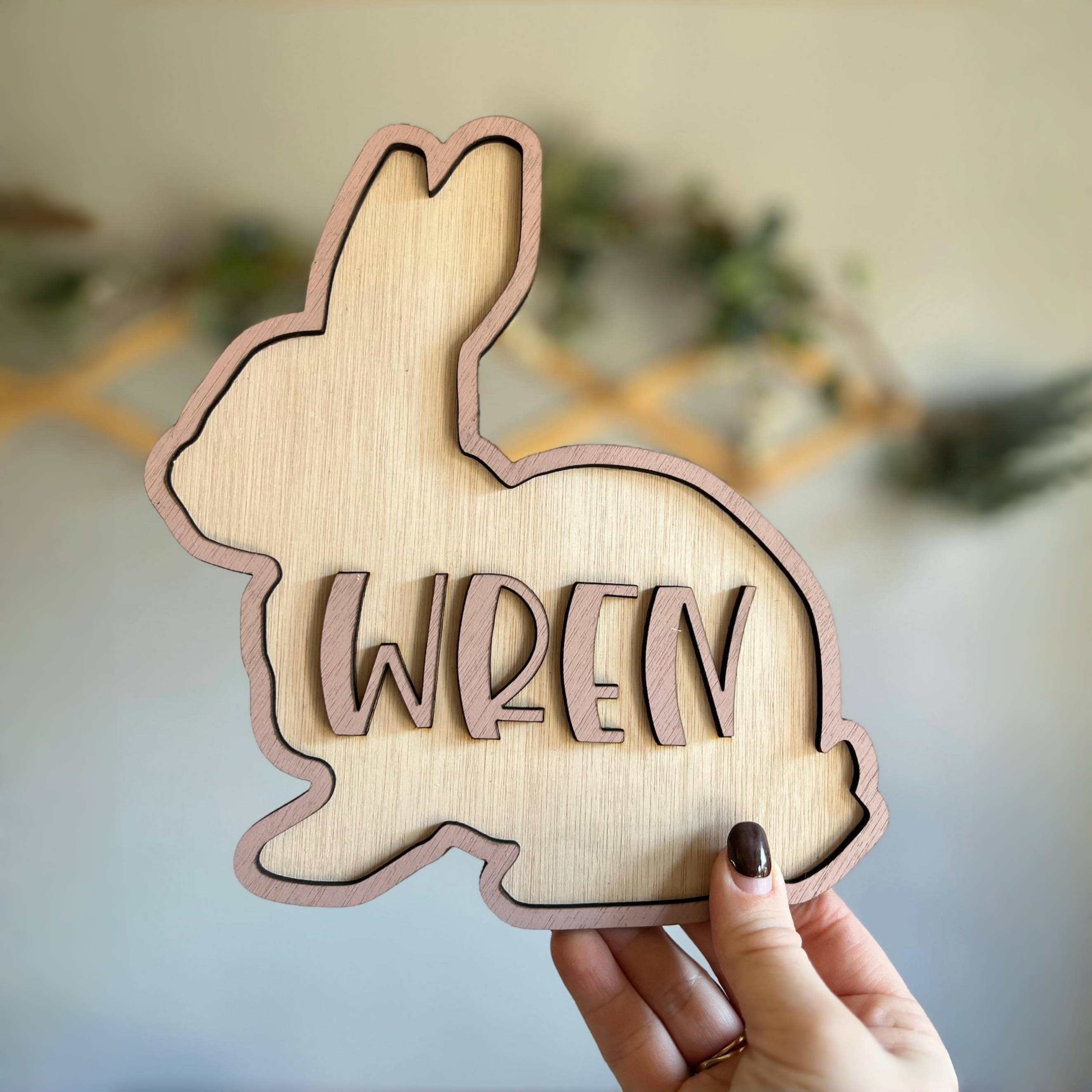 Personalized Bunny Name Wooden - Baby Nursery Decor reseña y precio